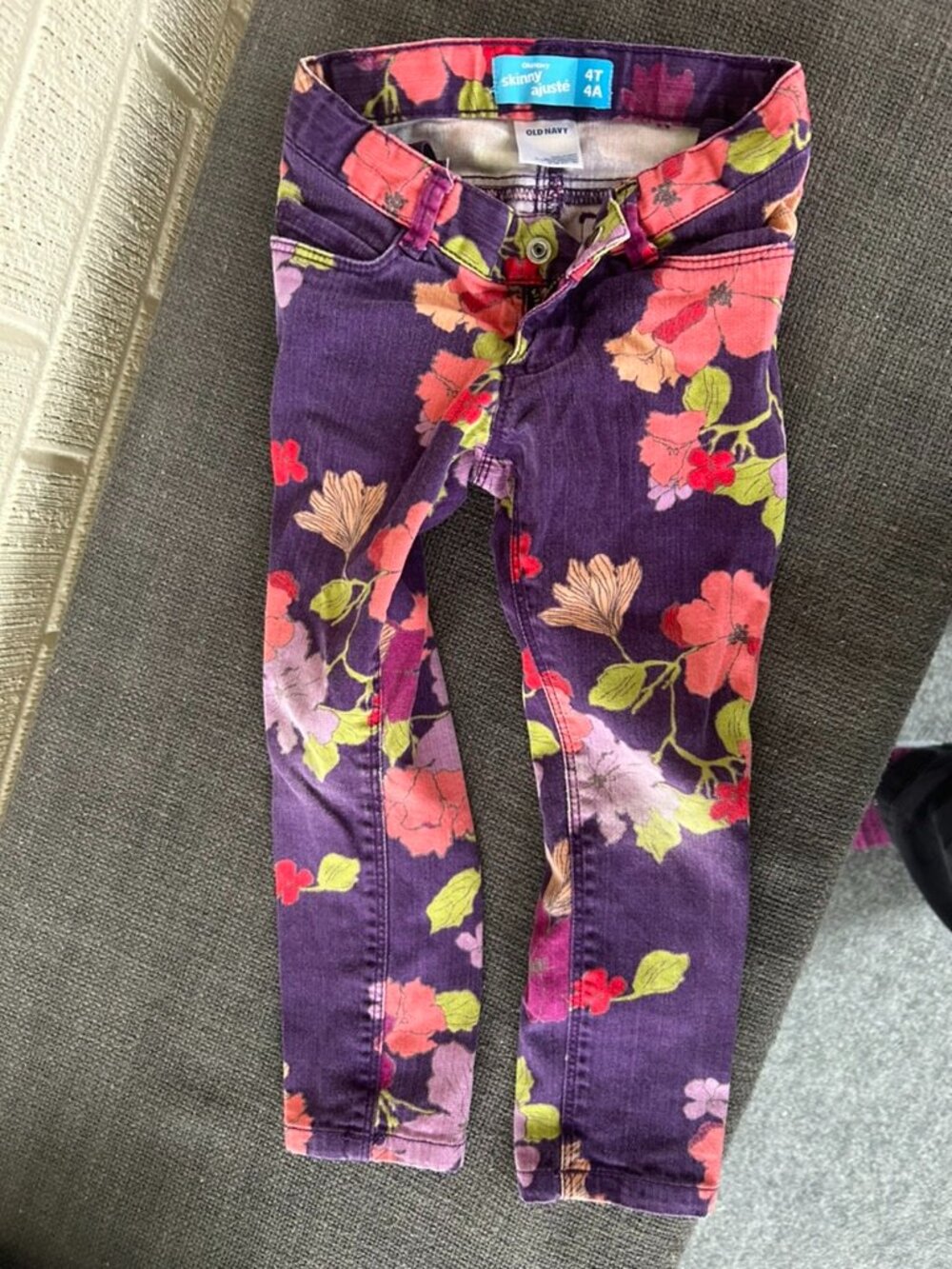 🌸💜 Old Navy Skinny Toddler Jeans – Purple Floral – Size 4T 💜🌸